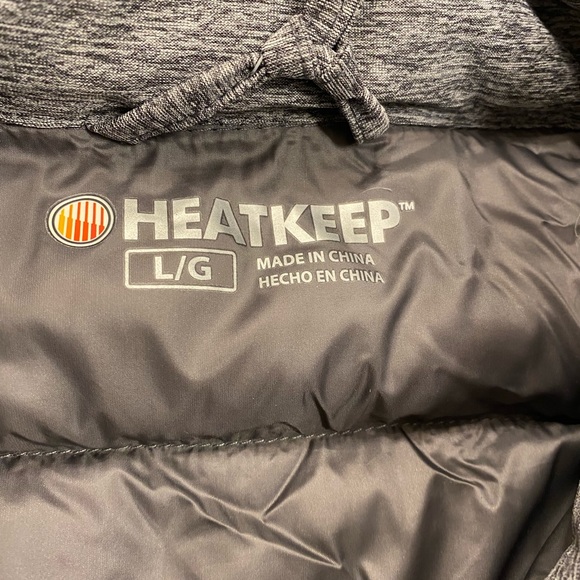 Heat keep Vest with packable, draw string bag. - Picture 3 of 3